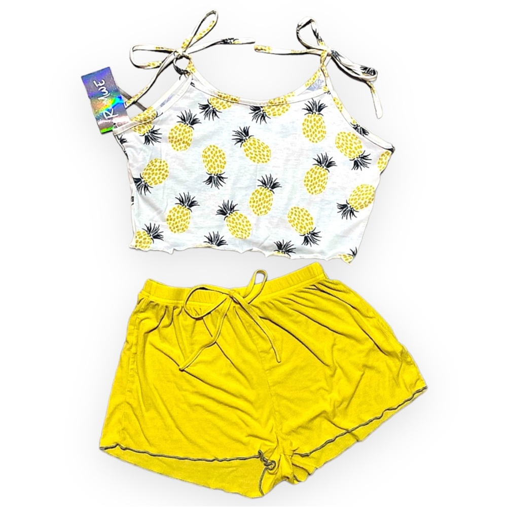 ROMWE Pineapple tank and shorts lounge set